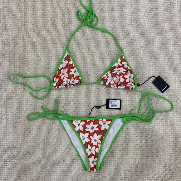 Dsquared2 Triangle top and bikini bottom - Multi-color - Brand New - Picture 2 of 3